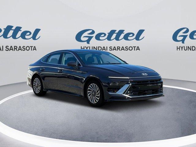 new 2025 Hyundai Sonata Hybrid car, priced at $37,370