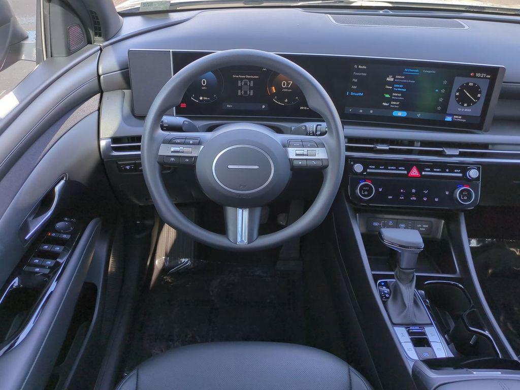 used 2025 Hyundai SANTA CRUZ car, priced at $29,190