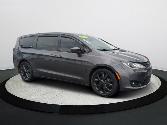 used 2018 Chrysler Pacifica car, priced at $19,398