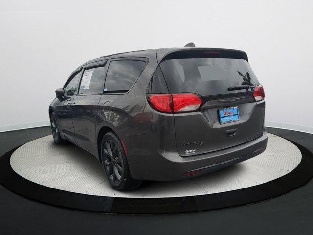 used 2018 Chrysler Pacifica car, priced at $19,398