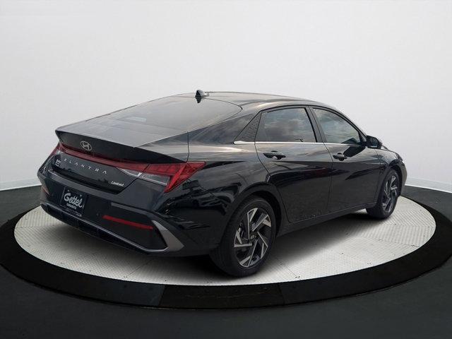 new 2024 Hyundai Elantra car, priced at $27,275