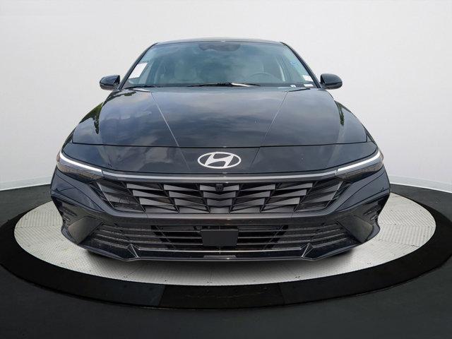 new 2024 Hyundai Elantra car, priced at $27,275