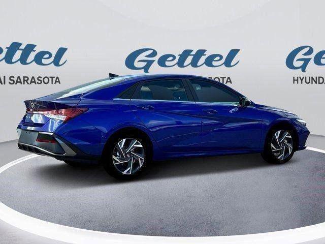 new 2025 Hyundai Elantra car, priced at $25,790