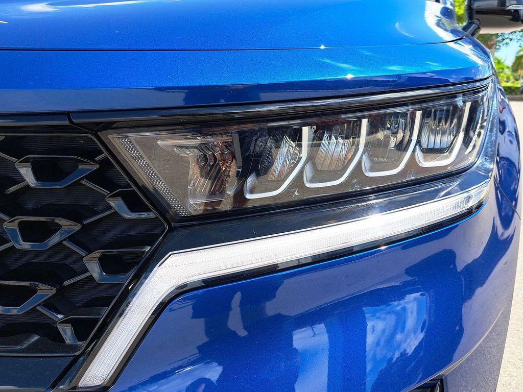 used 2023 Kia Sorento car, priced at $25,232
