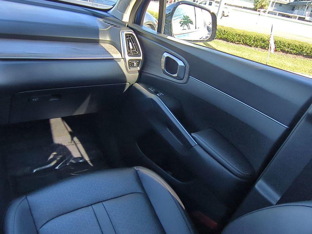 used 2023 Kia Sorento car, priced at $23,795