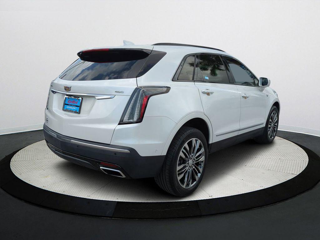 used 2020 Cadillac XT5 car, priced at $23,990