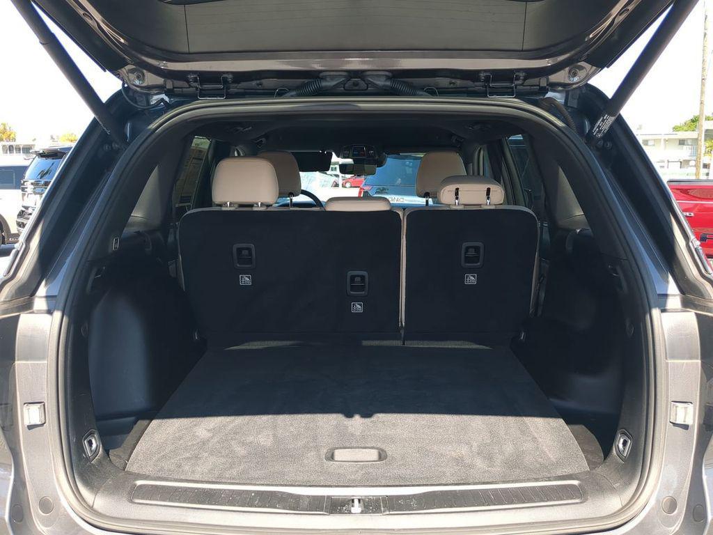 used 2023 Jeep Grand Cherokee car, priced at $26,550