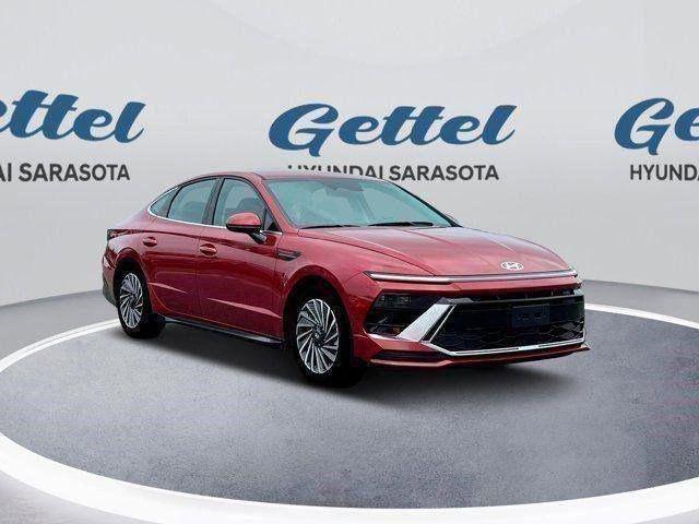 new 2025 Hyundai Sonata Hybrid car, priced at $32,771