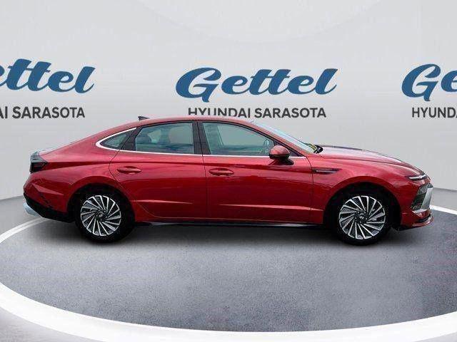 new 2025 Hyundai Sonata Hybrid car, priced at $32,771