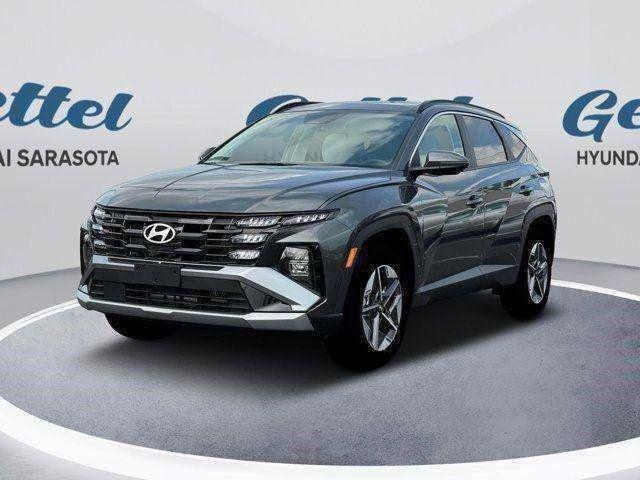 new 2025 Hyundai TUCSON Hybrid car, priced at $33,952