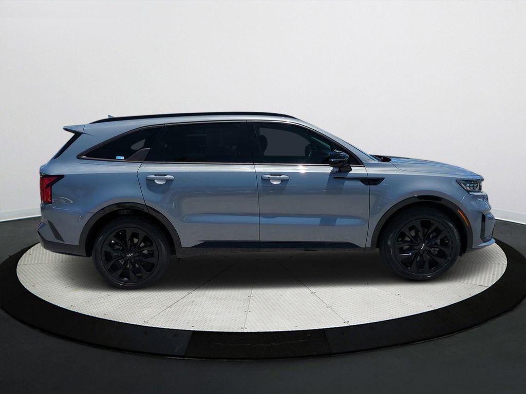 used 2022 Kia Sorento car, priced at $28,500
