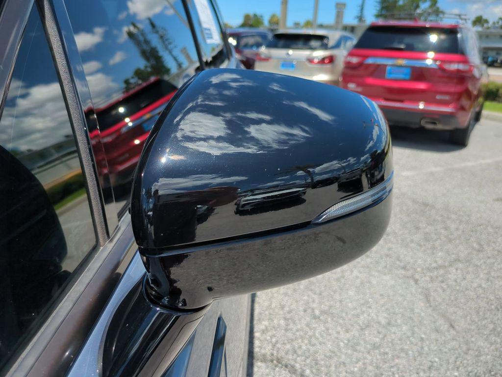 used 2022 Kia Sorento car, priced at $28,500