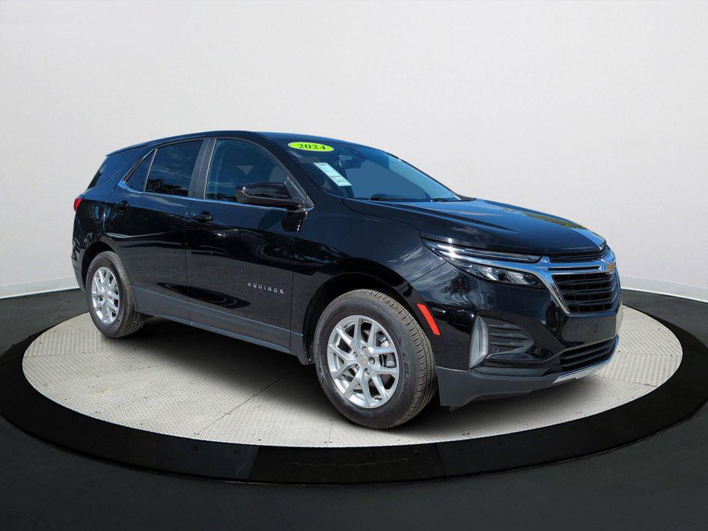 used 2024 Chevrolet Equinox car, priced at $18,990