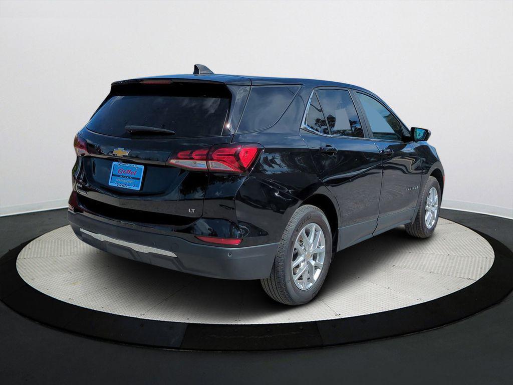 used 2024 Chevrolet Equinox car, priced at $18,990