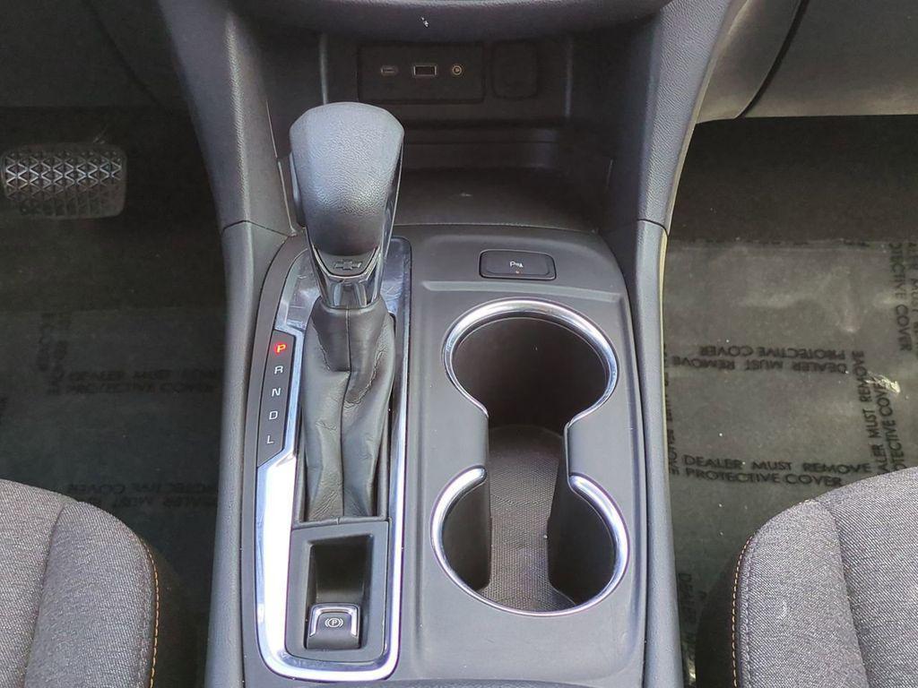 used 2024 Chevrolet Equinox car, priced at $18,990