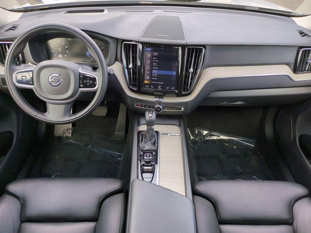 used 2020 Volvo XC60 car, priced at $26,814