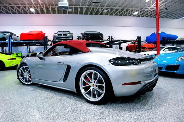 used 2021 Porsche 718 Spyder car, priced at $135,000