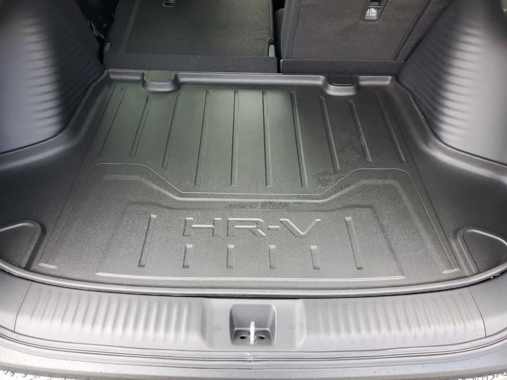 new 2025 Honda HR-V car
