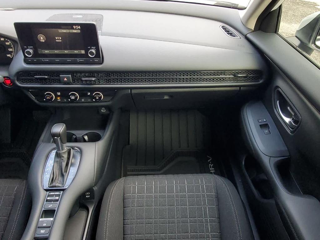 new 2025 Honda HR-V car