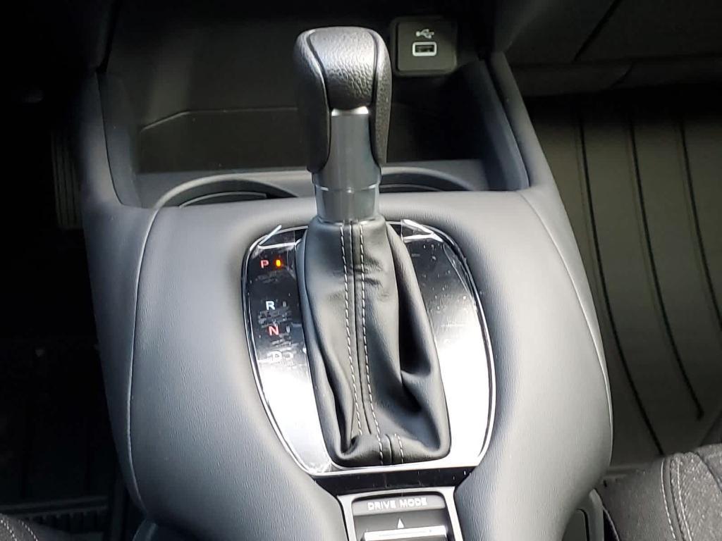 new 2025 Honda HR-V car