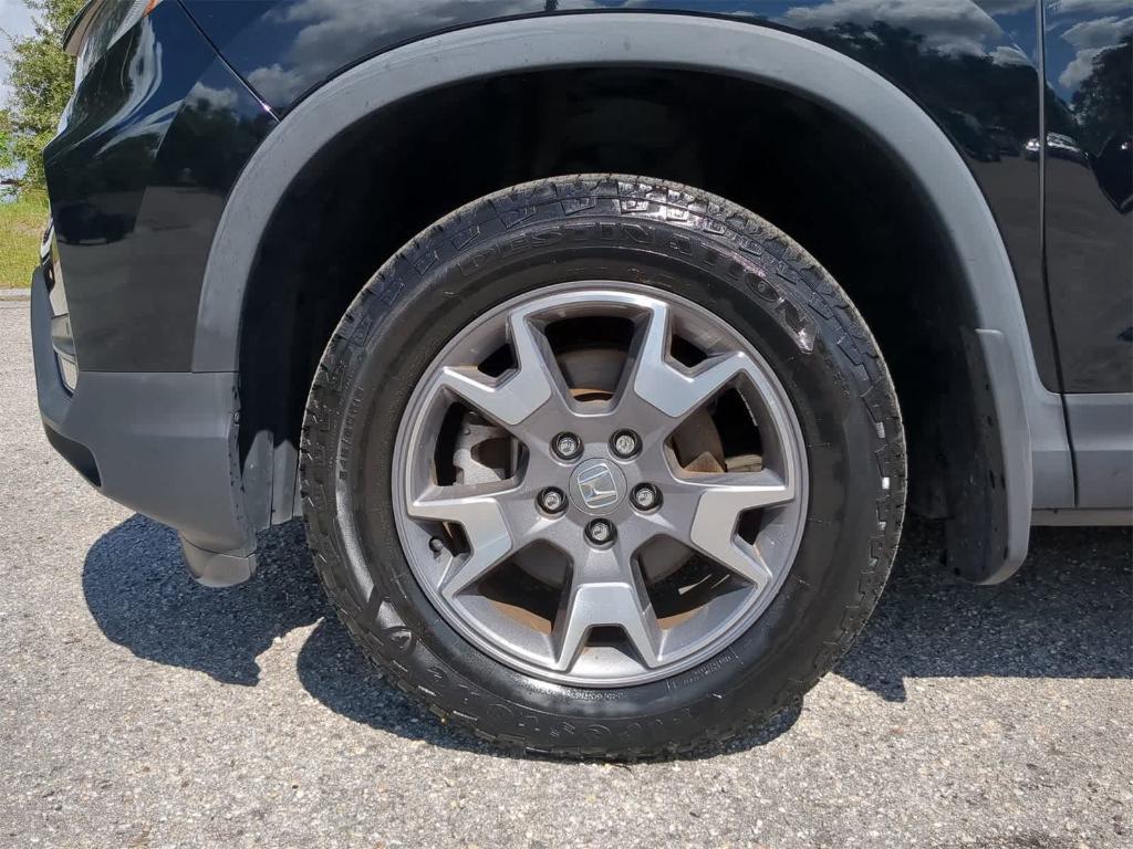 used 2022 Honda Passport car, priced at $31,325
