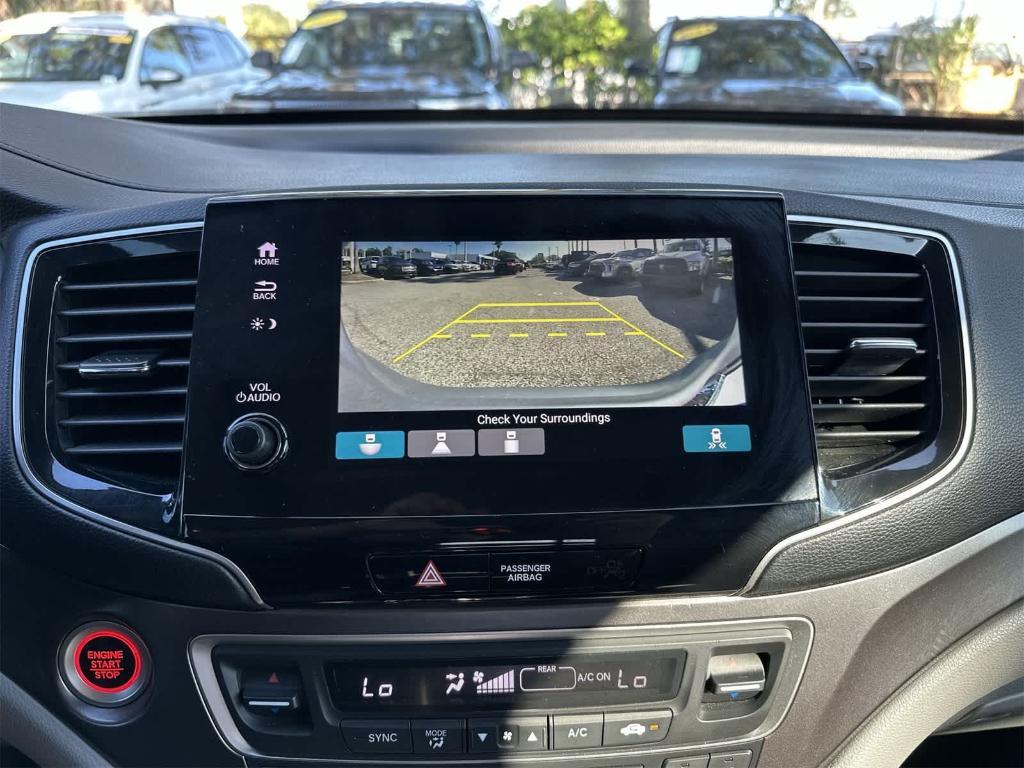 used 2022 Honda Pilot car, priced at $28,739