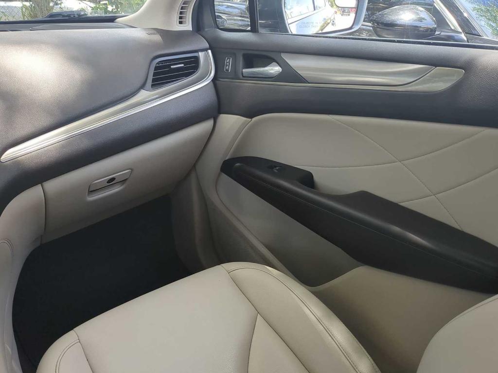 used 2019 Lincoln MKC car, priced at $15,428