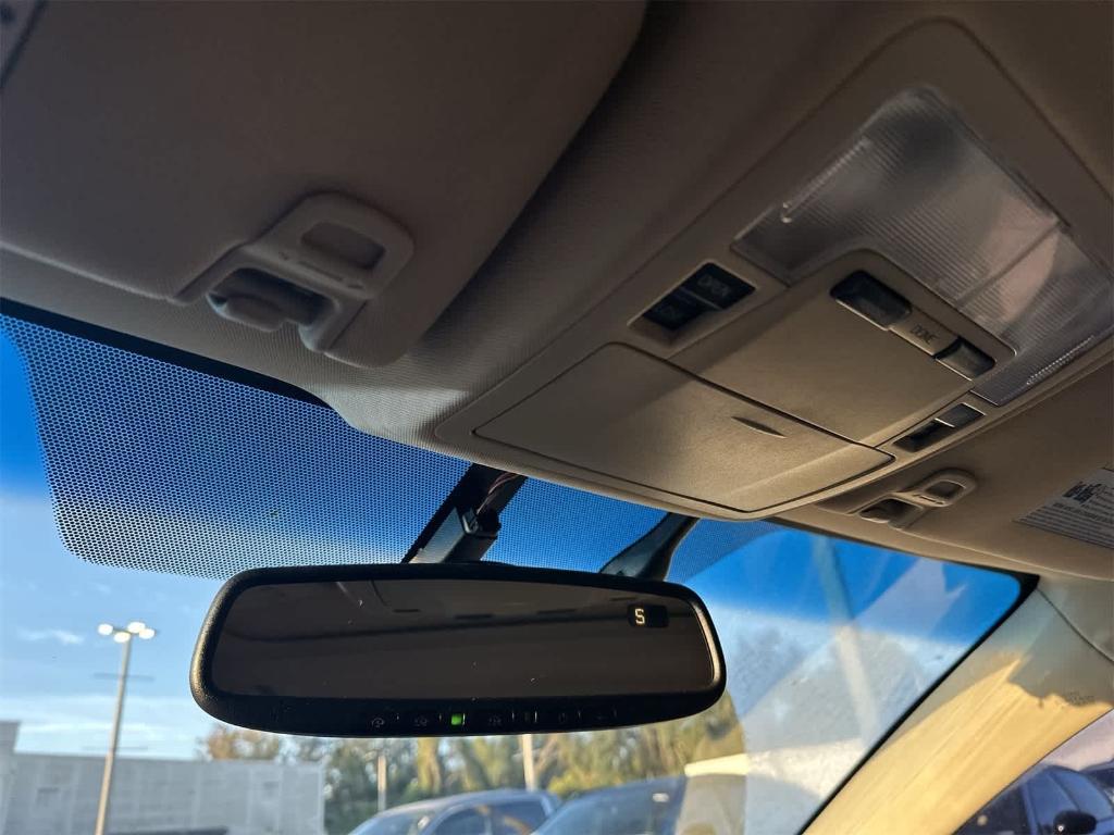 used 2013 Toyota Avalon Hybrid car, priced at $8,997