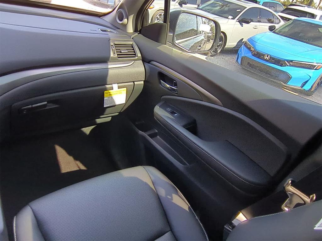 new 2025 Honda Ridgeline car, priced at $41,868