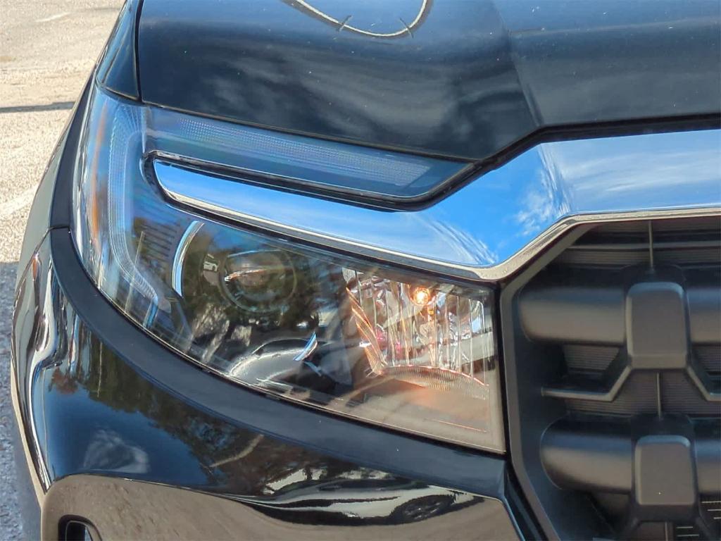 new 2025 Honda Ridgeline car, priced at $41,868