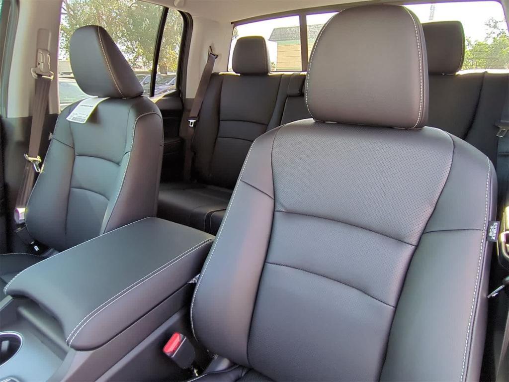 new 2025 Honda Ridgeline car, priced at $41,868