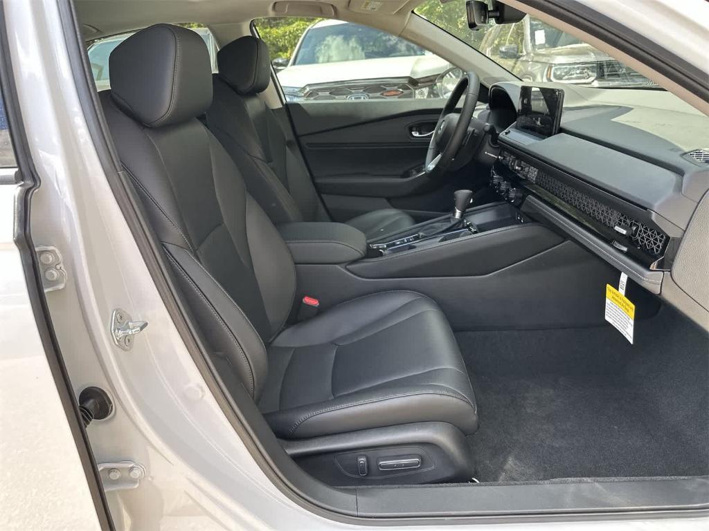 new 2025 Honda Accord Hybrid car, priced at $38,620