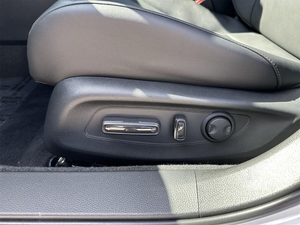 new 2025 Honda Accord Hybrid car, priced at $38,620