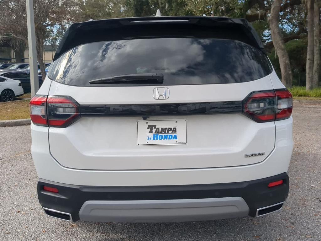 new 2025 Honda Pilot car, priced at $47,429