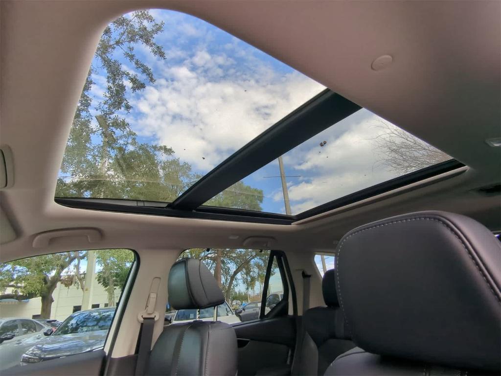 new 2025 Honda Pilot car, priced at $44,648