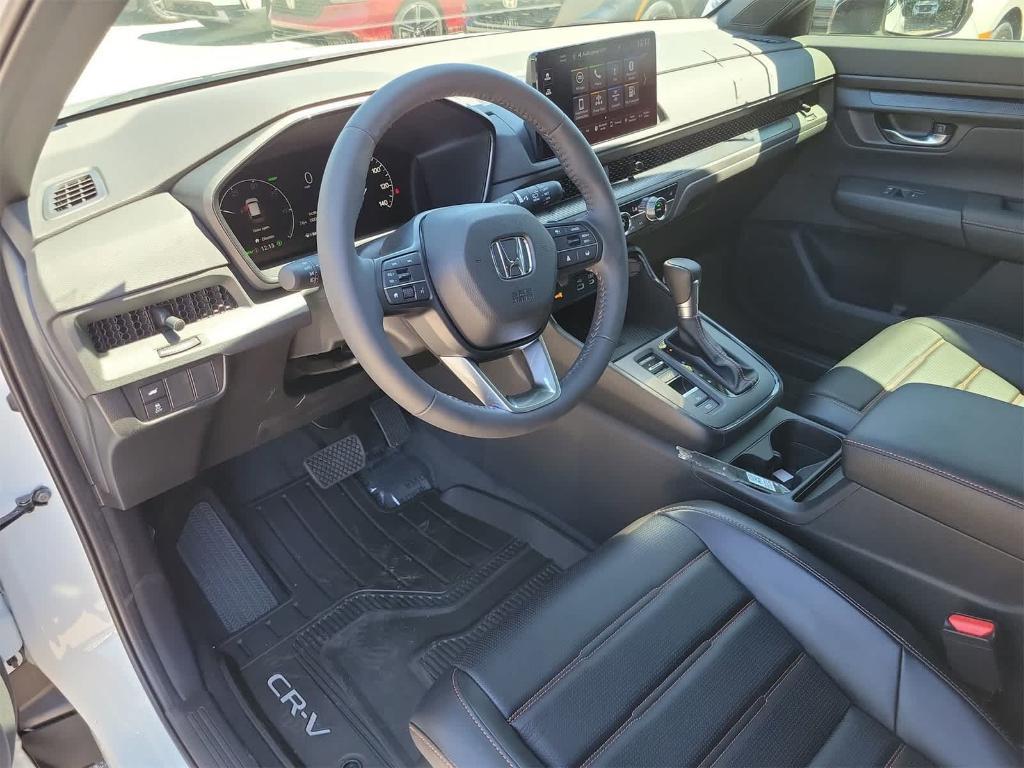 new 2025 Honda CR-V Hybrid car, priced at $39,270