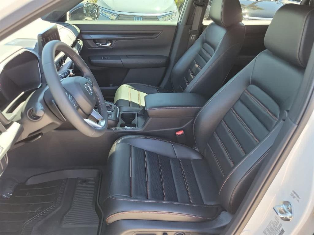 new 2025 Honda CR-V Hybrid car, priced at $39,270