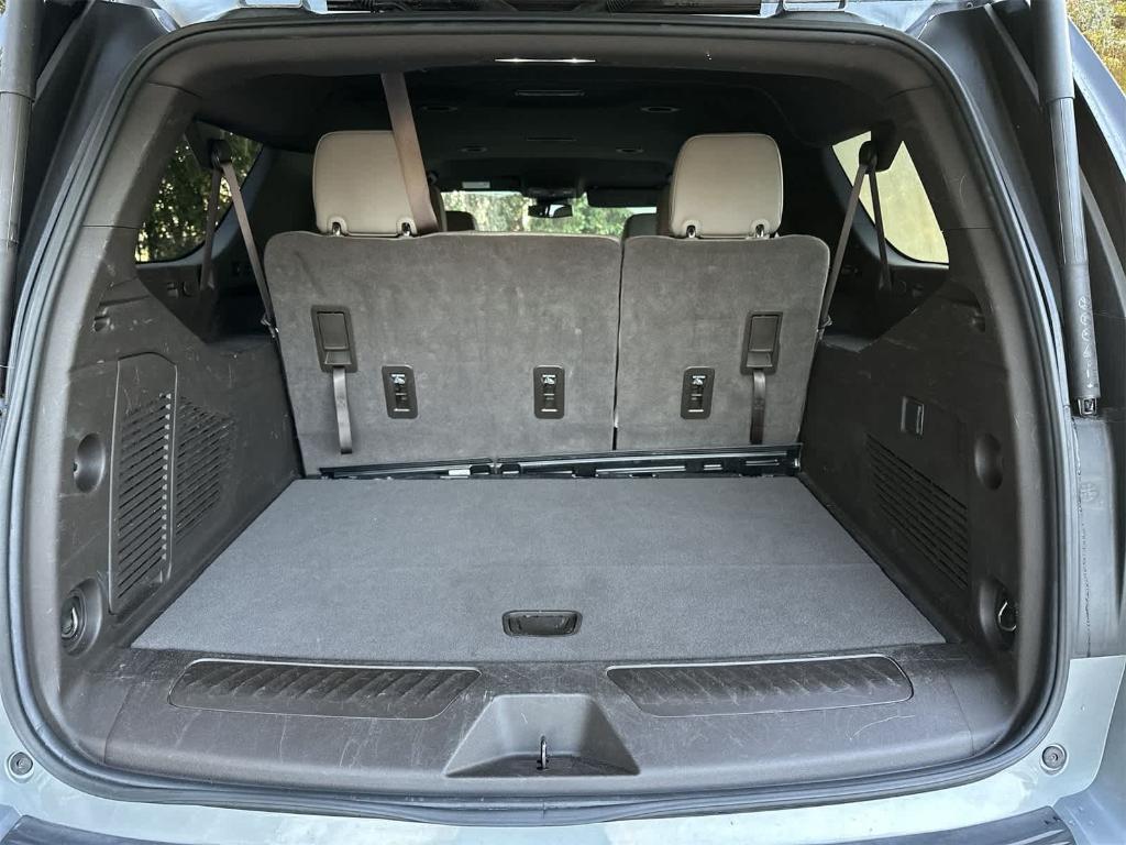 used 2024 Chevrolet Suburban car, priced at $51,999