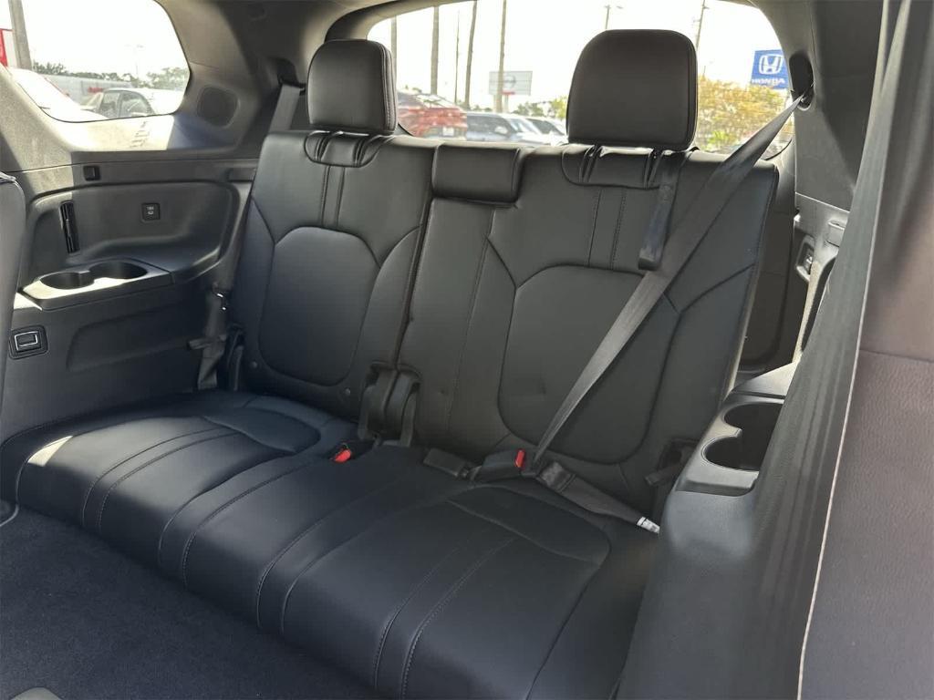 used 2025 Honda Pilot car, priced at $50,107