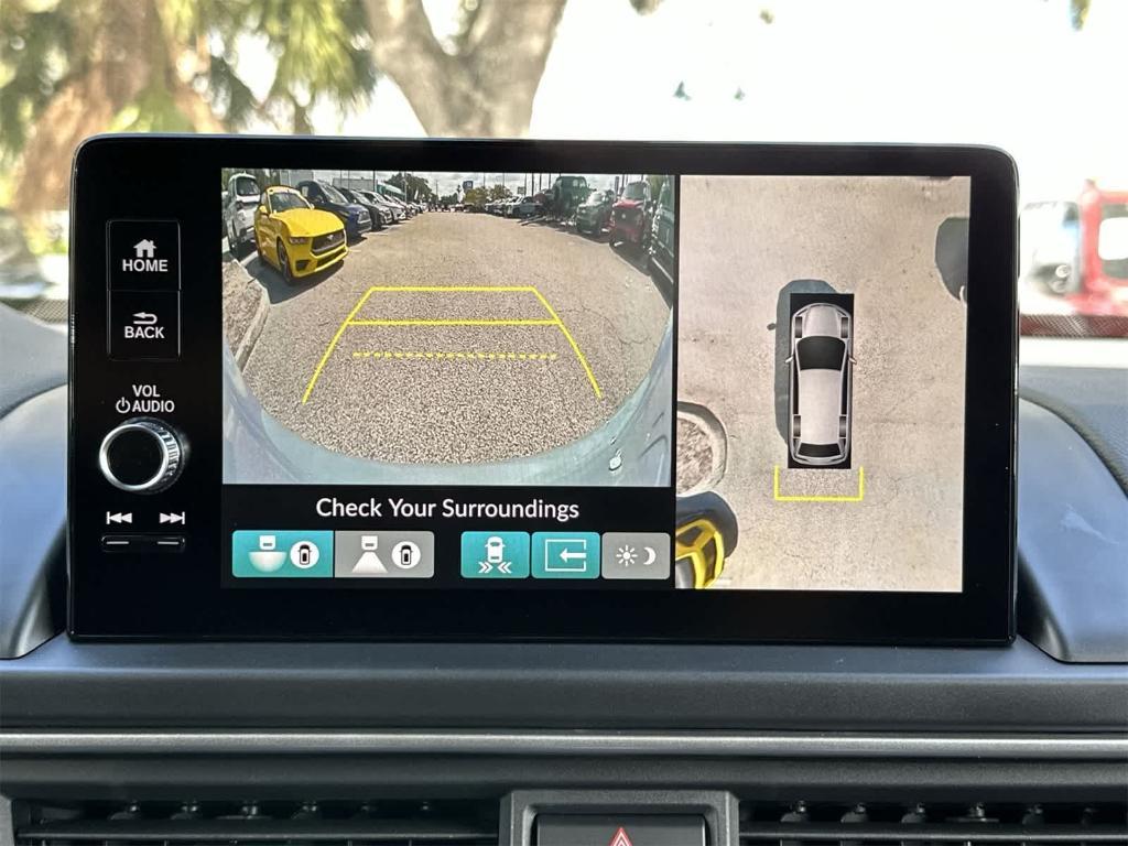 used 2025 Honda Pilot car, priced at $50,107