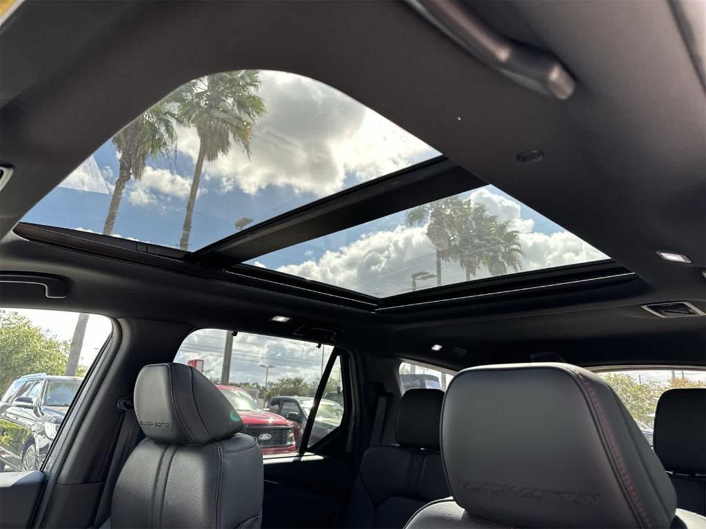 used 2025 Honda Pilot car, priced at $50,107