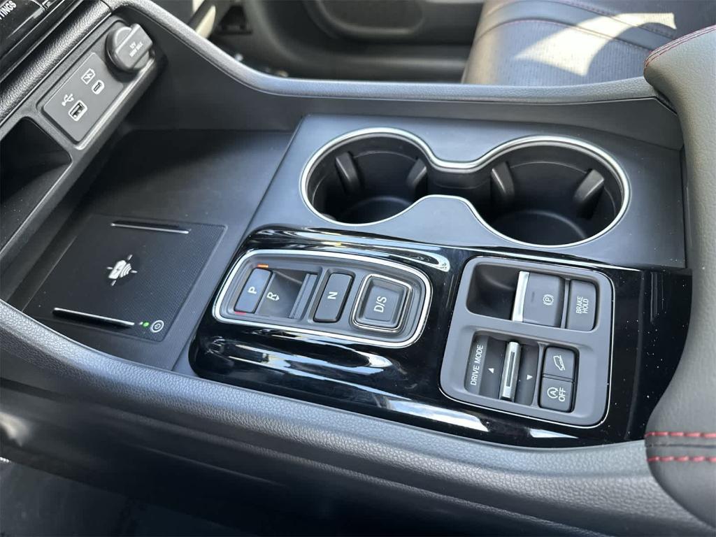 used 2025 Honda Pilot car, priced at $50,107