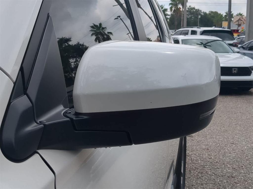 new 2025 Honda Pilot car, priced at $43,628