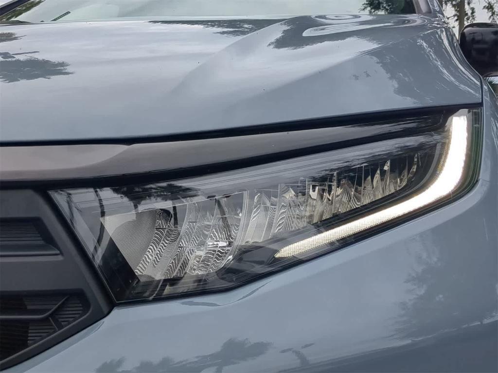 used 2025 Honda Odyssey car, priced at $38,495