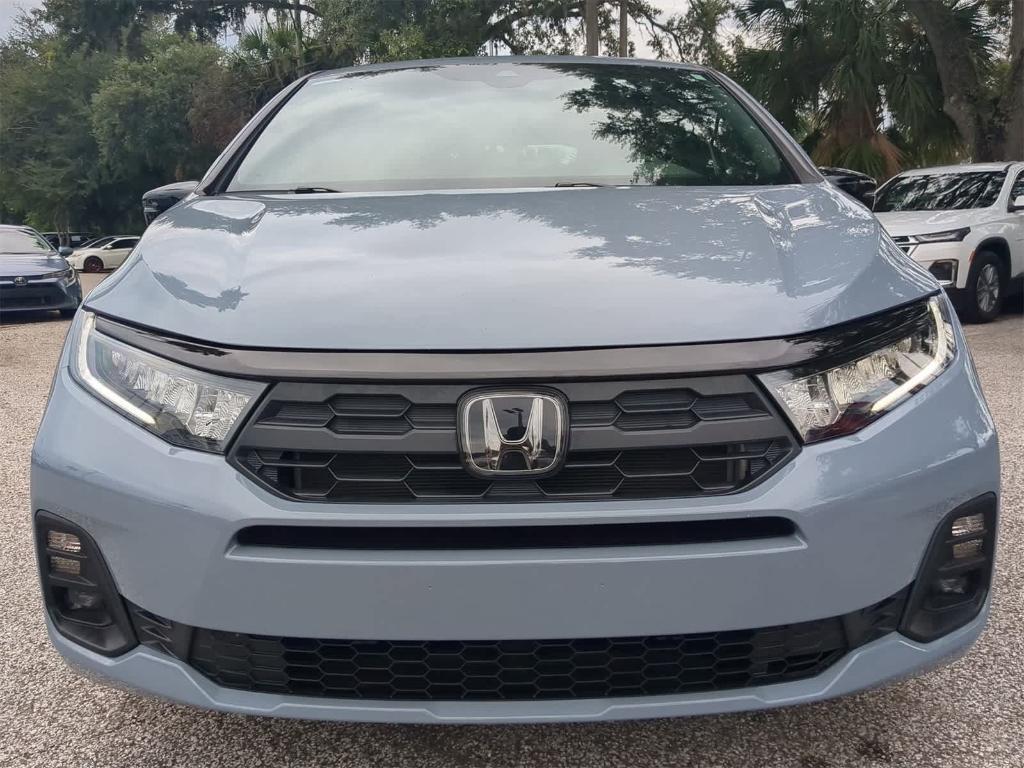 used 2025 Honda Odyssey car, priced at $38,495