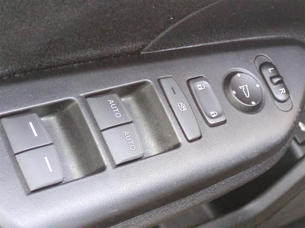 used 2020 Honda Insight car, priced at $14,180