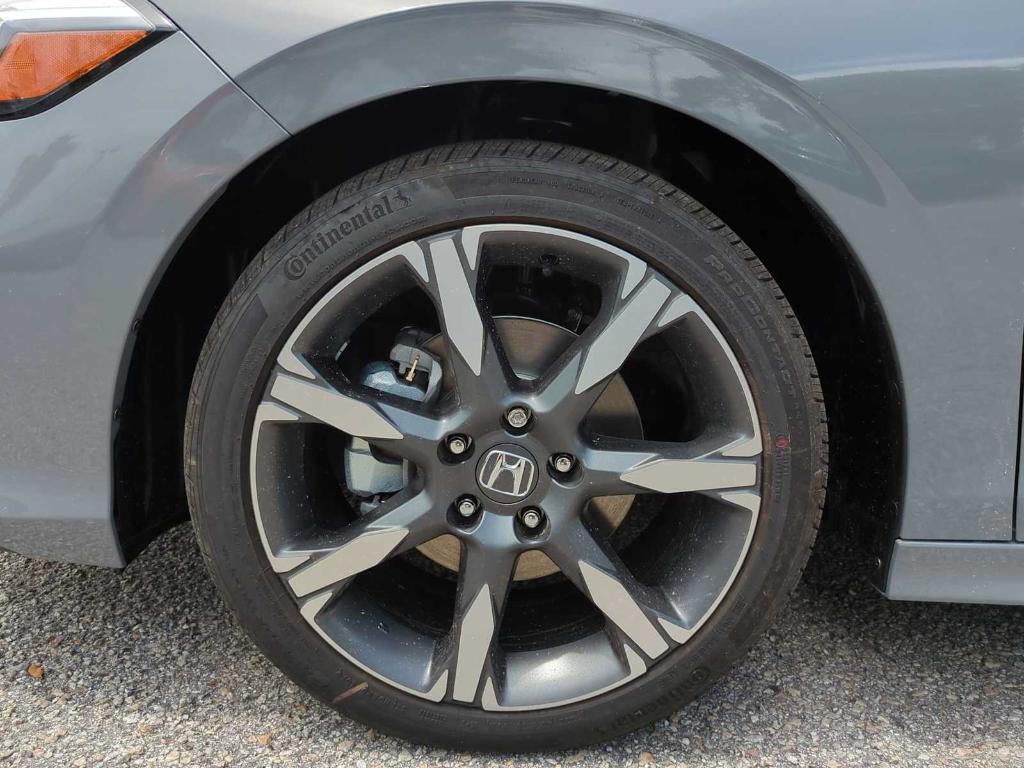 new 2026 Honda Civic Hybrid car, priced at $32,154