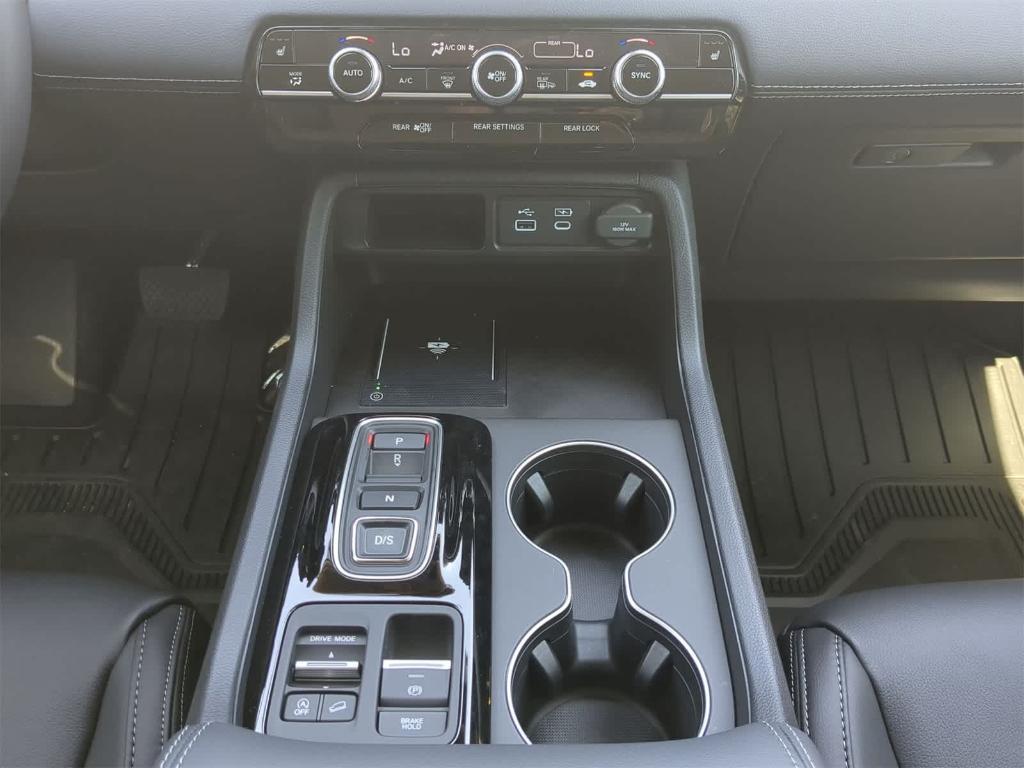 new 2025 Honda Pilot car, priced at $45,168