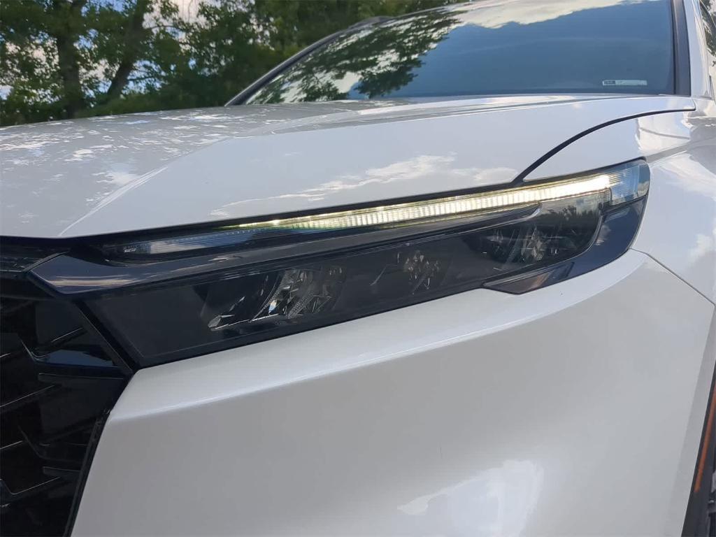 new 2026 Honda CR-V Hybrid car, priced at $38,918
