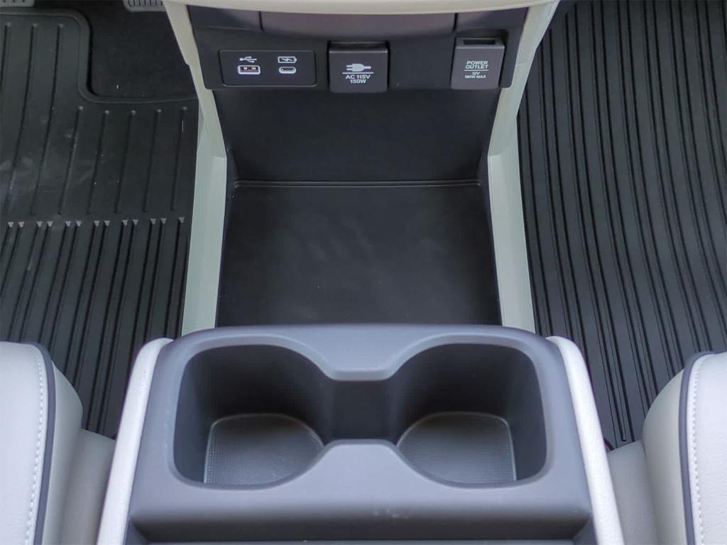 new 2025 Honda Odyssey car, priced at $46,085